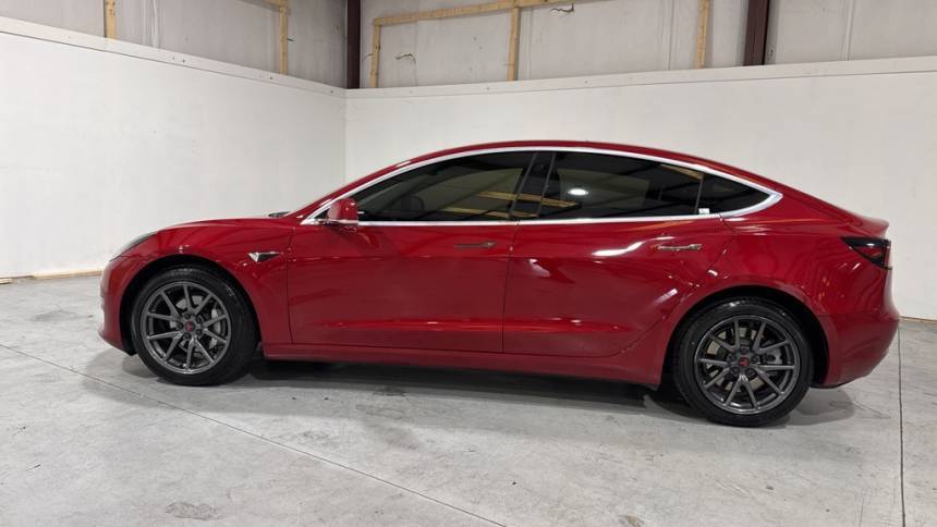 2019 Tesla Model 3 5YJ3E1EA9KF482901