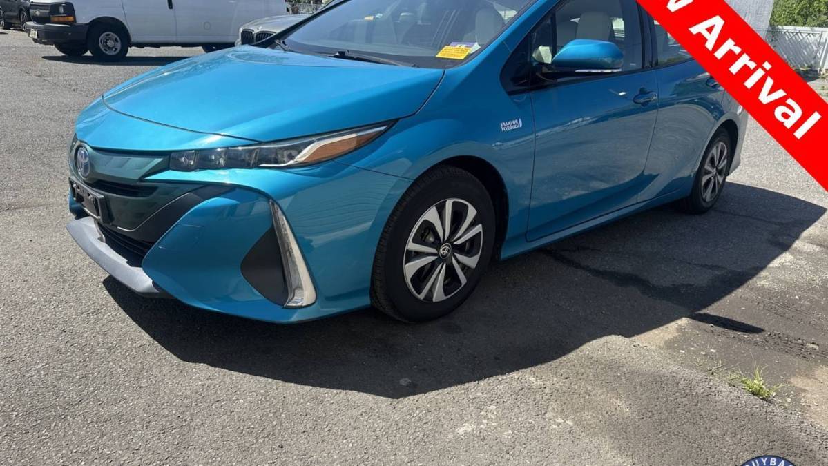 2019 Toyota Prius Prime - Images - 2