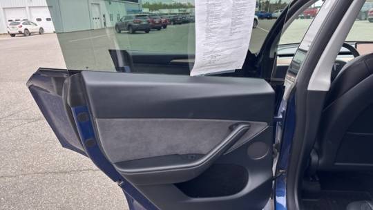 2023 Tesla Model Y 7SAYGDEE9PF824796