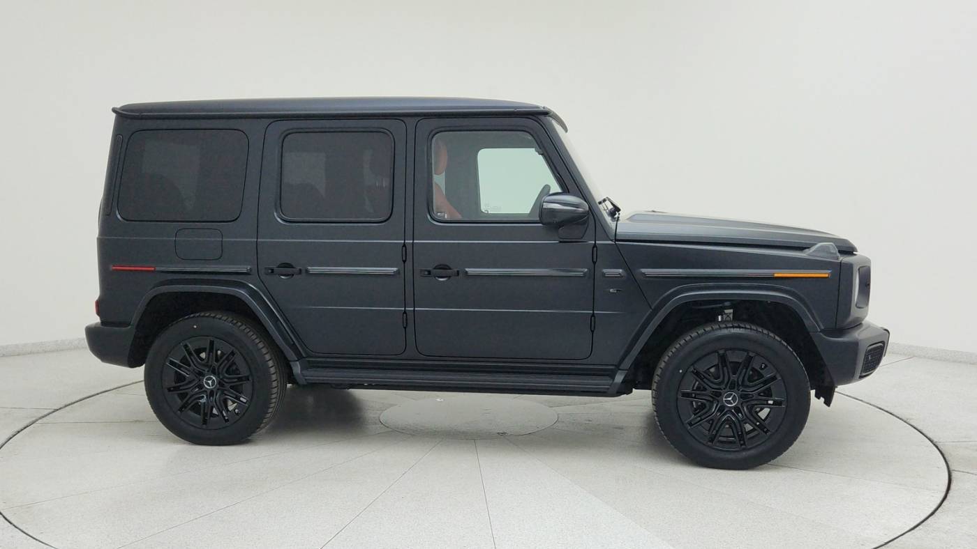 2025 Mercedes Electric G-Class W1NWM0AB9SX039011