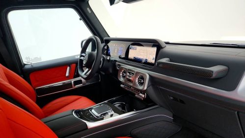 2025 Mercedes Electric G-Class W1NWM0AB9SX039011