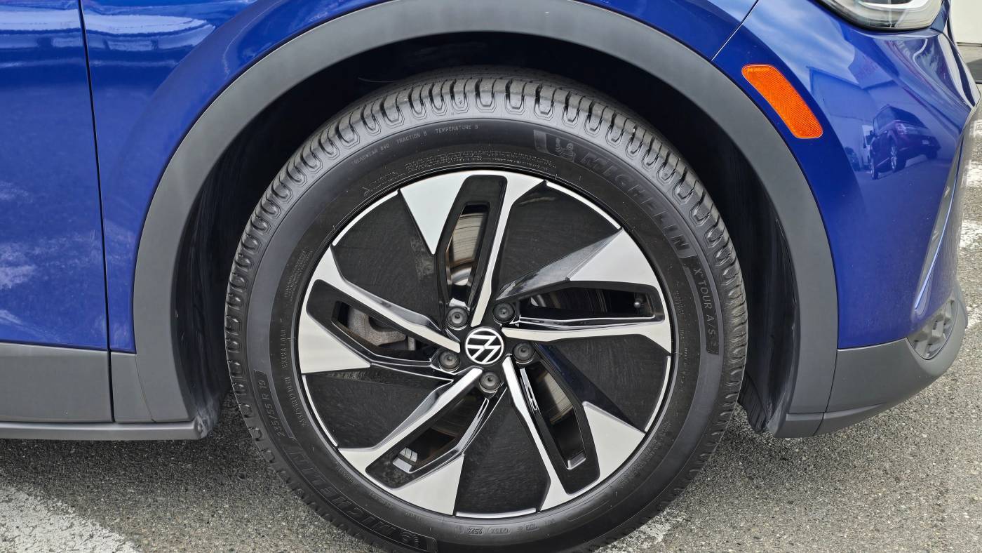 2021 Volkswagen ID.4 WVGTMPE27MP045661