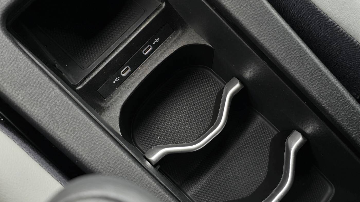 2021 Volkswagen ID.4 WVGTMPE27MP045661