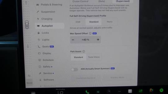 2022 Tesla Model X 7SAXCBE51NF334037