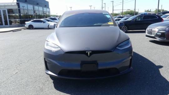 2022 Tesla Model X 7SAXCBE51NF334037