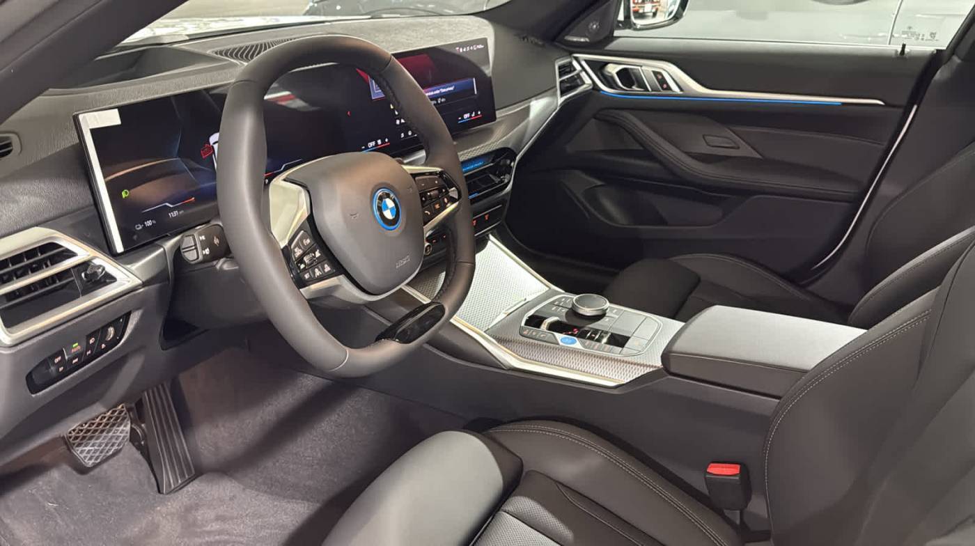 2025 BMW i4 WBY43HD04SFU94749