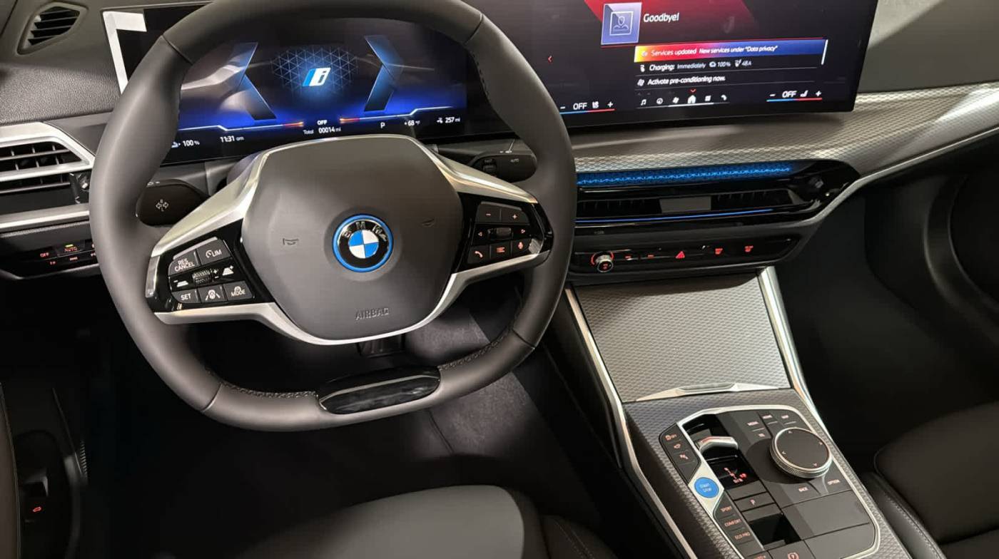 2025 BMW i4 WBY43HD04SFU94749