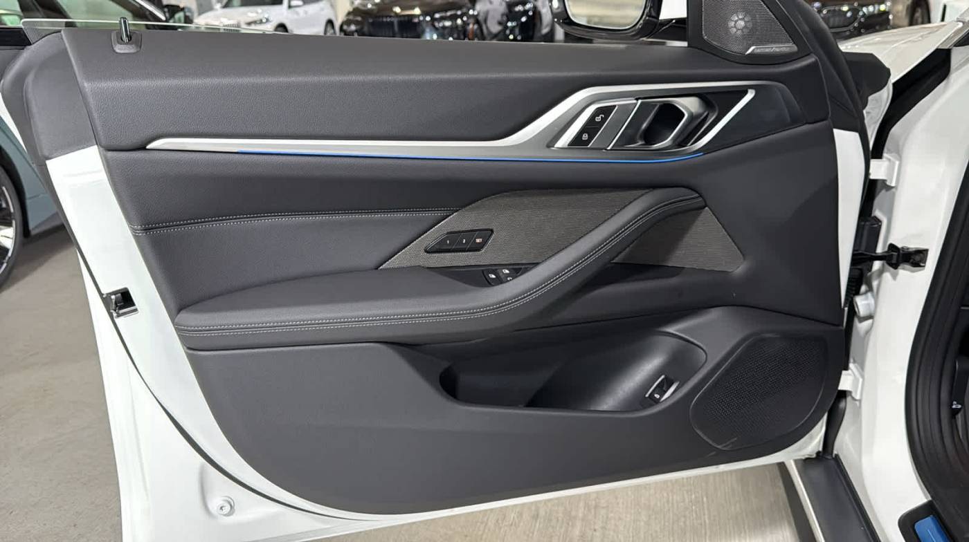 2025 BMW i4 WBY43HD04SFU94749