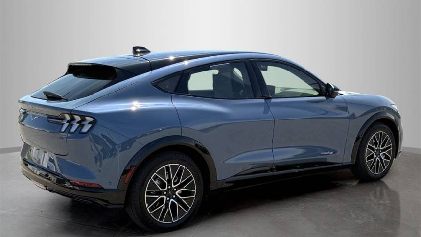 2024 Ford Mustang Mach E 3FMTK3R74RMA02560