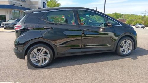 2023 Chevrolet Bolt - Images - 7