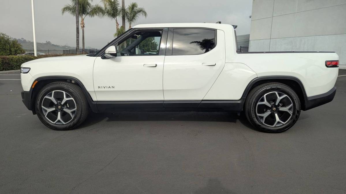 2023 Rivian R1T - Images - 8