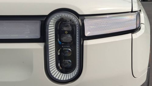 2023 Rivian R1T - Images - 9