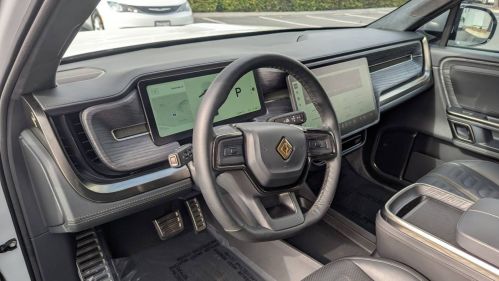 2023 Rivian R1T - Images - 15