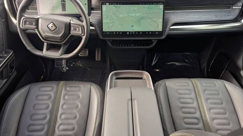 2023 Rivian R1T - Images - 22