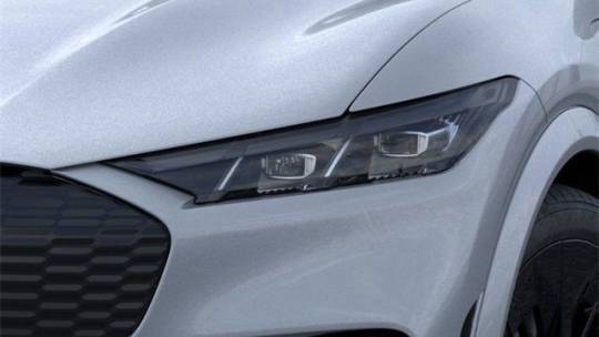 2025 Ford Mustang Mach E - Images - 18