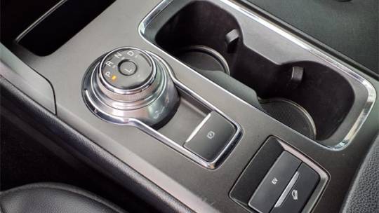 2017 Ford Fusion Energi - Images - 10