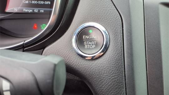 2017 Ford Fusion Energi - Images - 11
