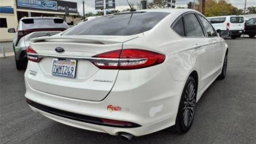2017 Ford Fusion Energi - Images - 24