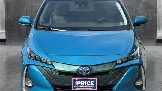2017 Toyota Prius Prime - Images - 2