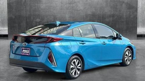 2017 Toyota Prius Prime - Images - 5