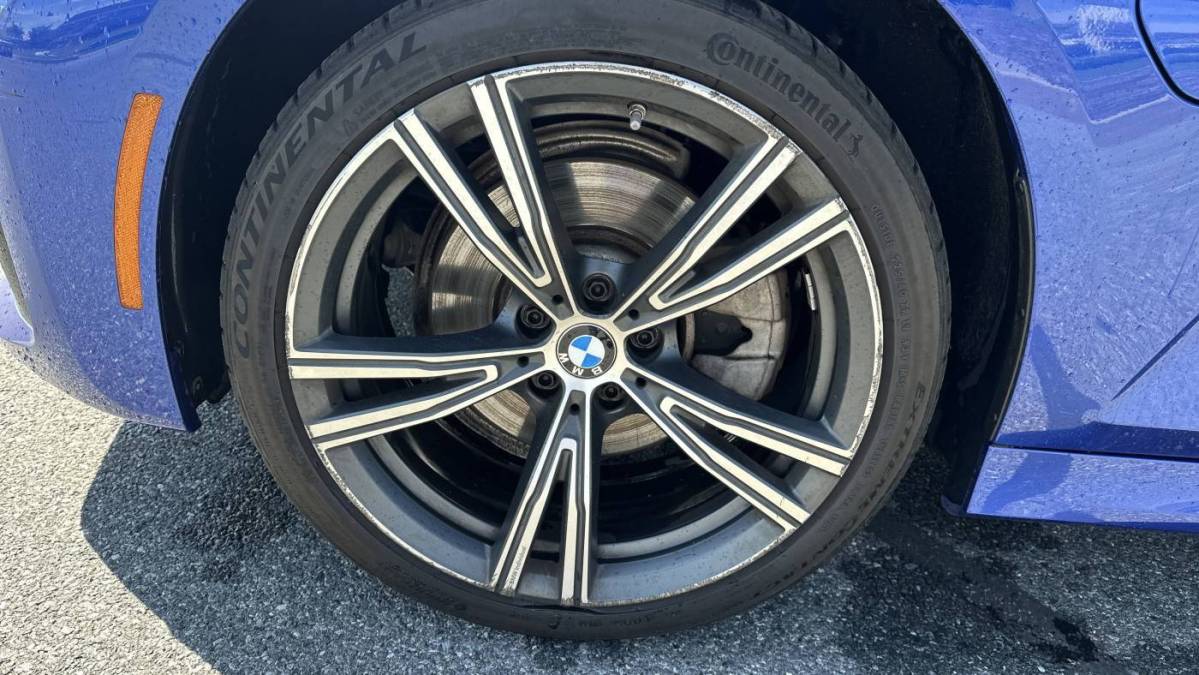 2021 BMW 3 Series - Images - 9