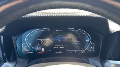 2021 BMW 3 Series - Images - 17