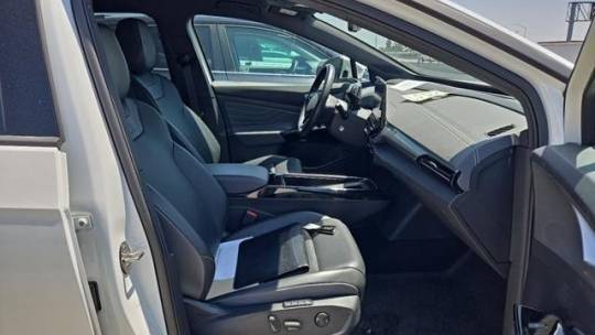 2023 Volkswagen ID.4 1V2VMPE83PC024009