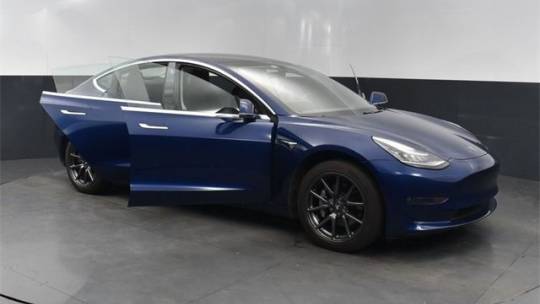 2018 Tesla Model 3 5YJ3E1EA0JF016966