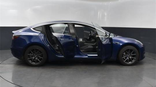 2018 Tesla Model 3 5YJ3E1EA0JF016966