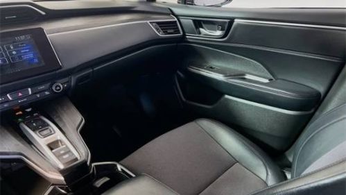 2018 Honda Clarity JHMZC5F19JC000556