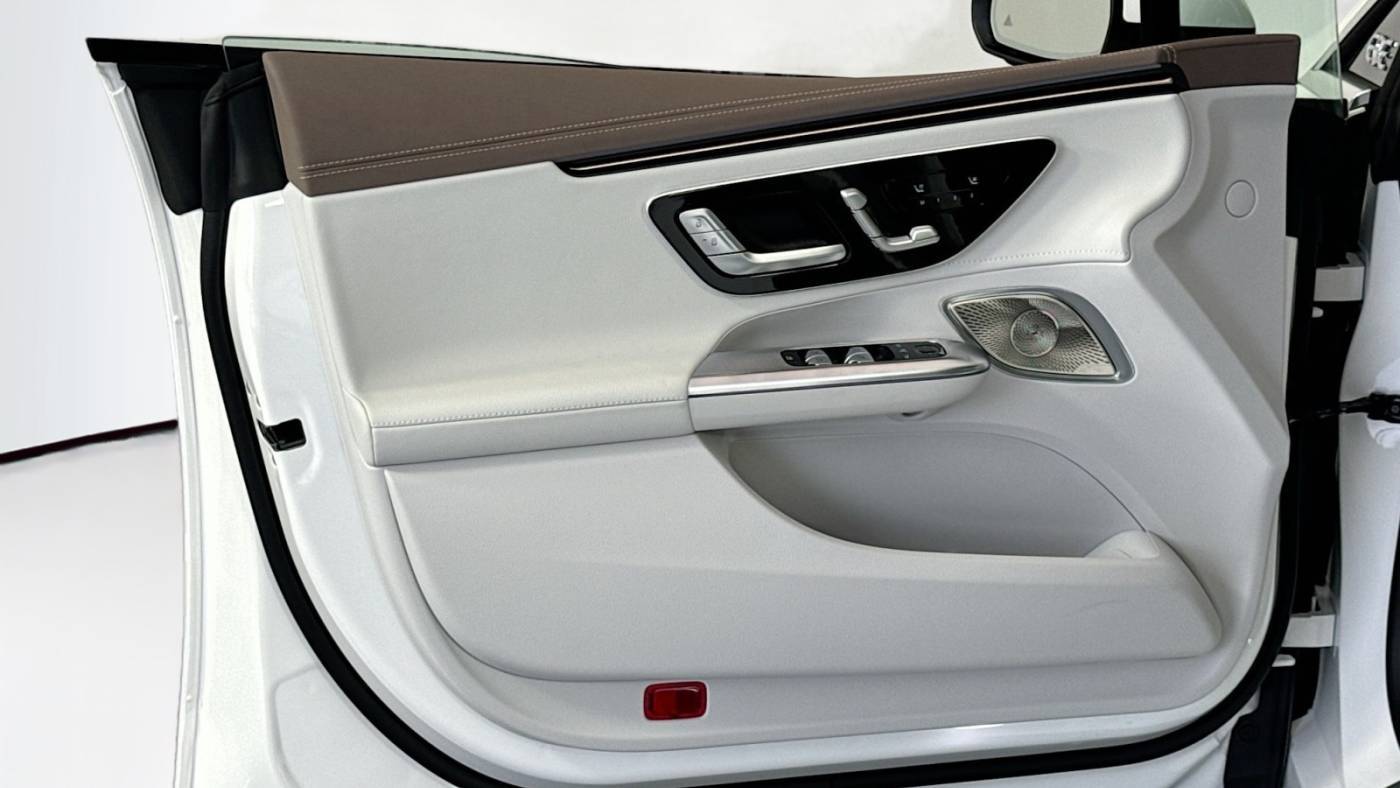 2024 Mercedes EQE Sedan W1KEG2BB5RF060674