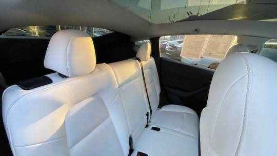 2023 Tesla Model Y 7SAYGDEF0PF582716