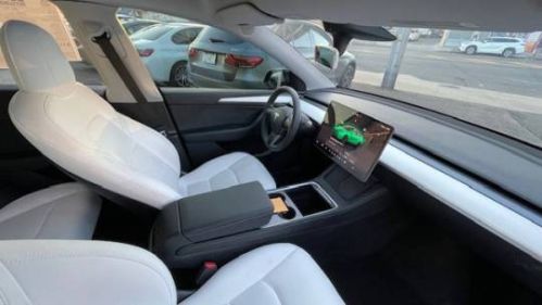 2023 Tesla Model Y 7SAYGDEF0PF582716