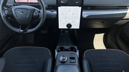 2021 Ford Mustang Mach E - Images - 2