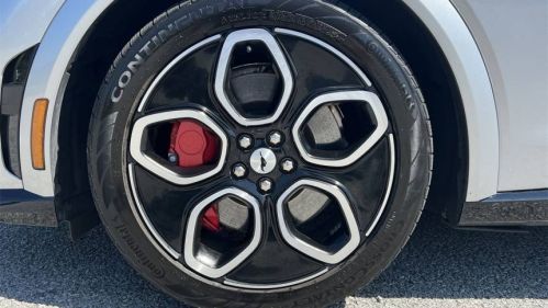2021 Ford Mustang Mach E - Images - 38