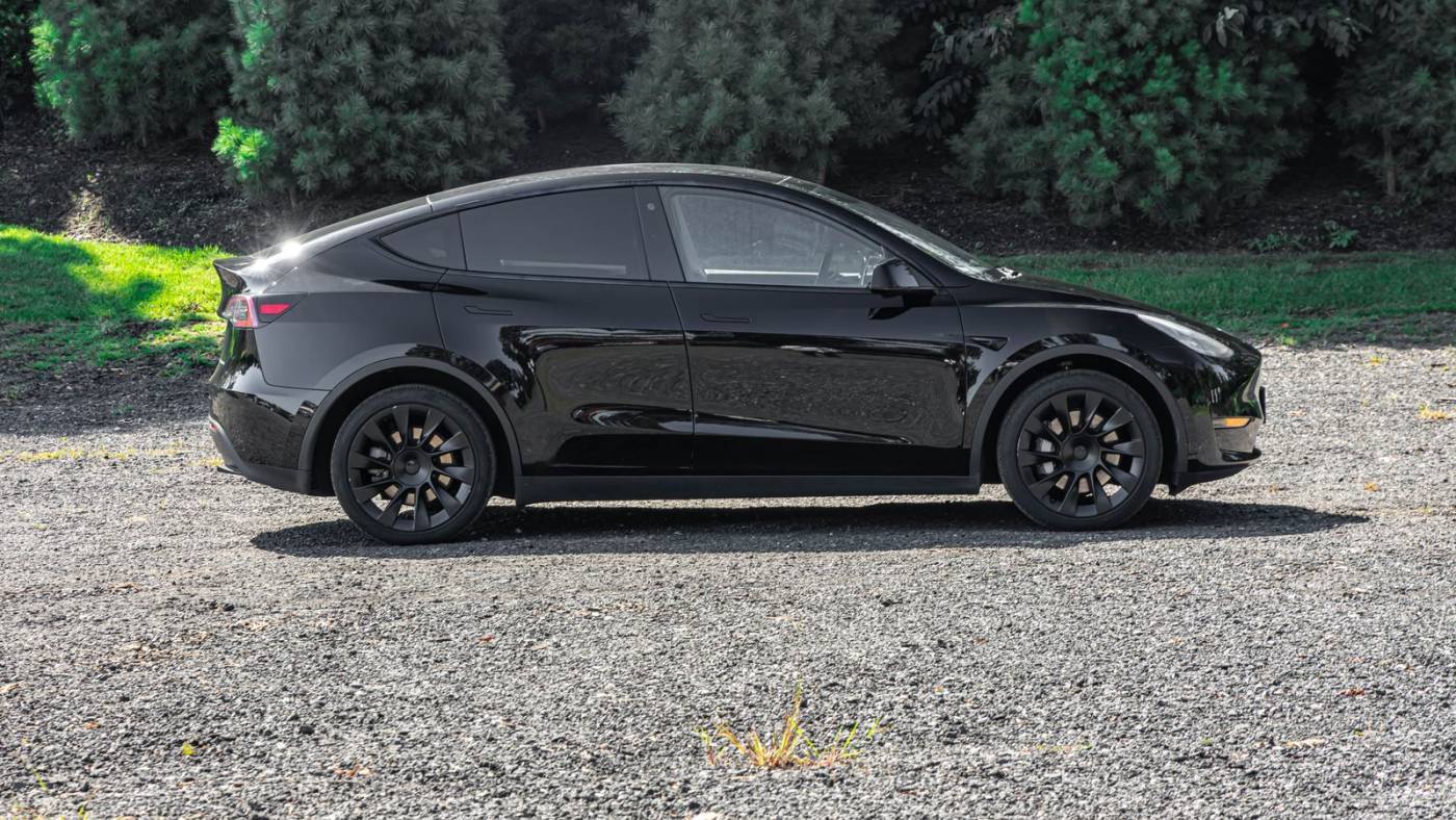 2021 Tesla Model Y 5YJYGDEE5MF253848