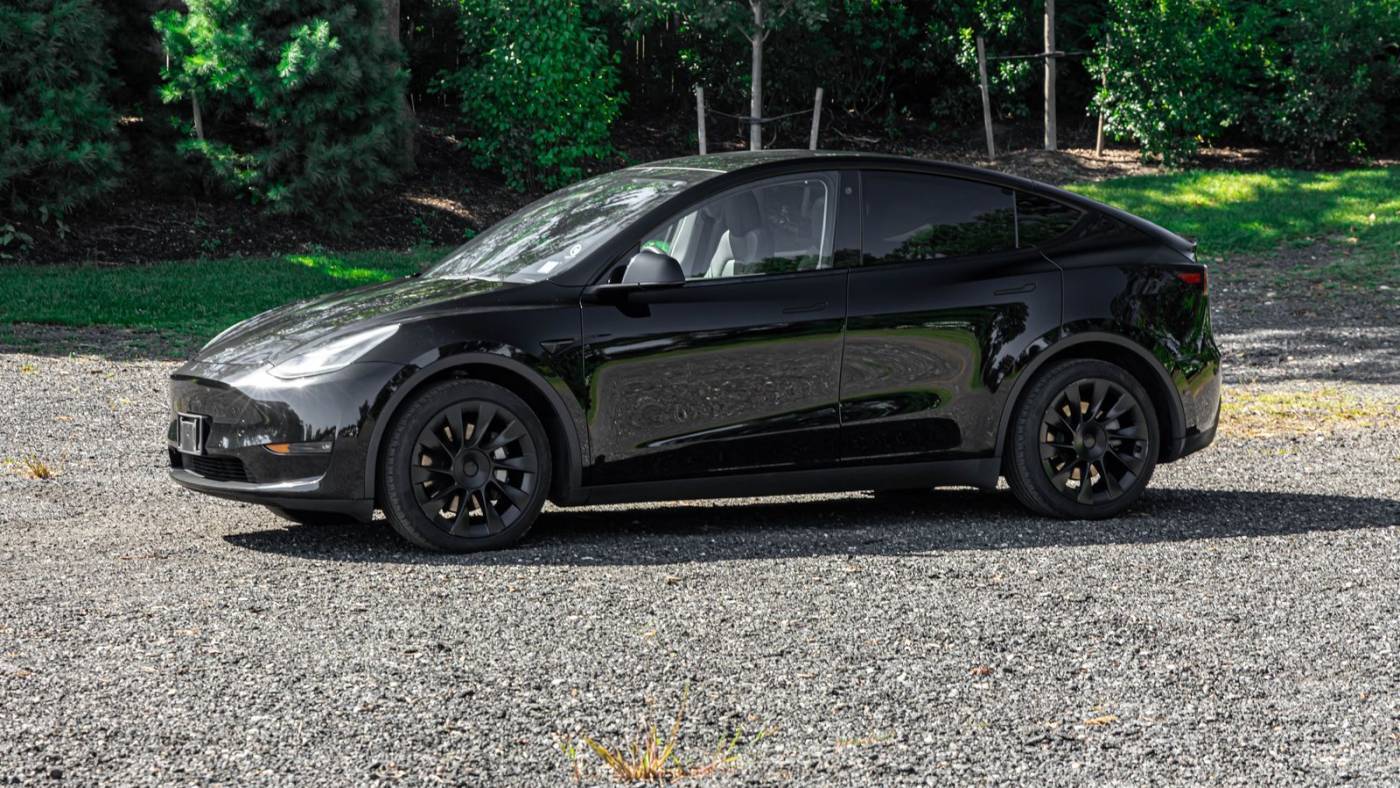 2021 Tesla Model Y 5YJYGDEE5MF253848