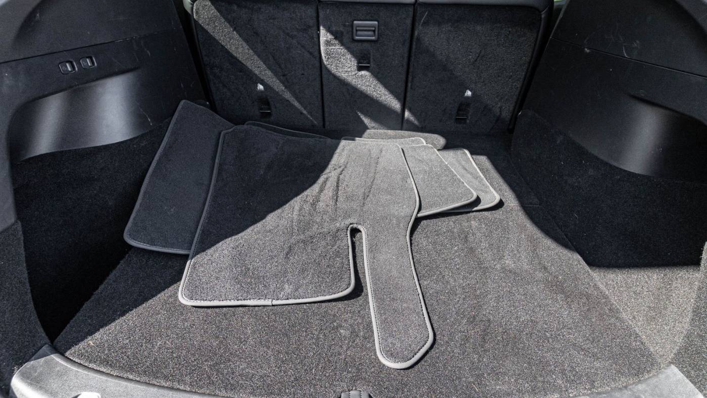 2021 Tesla Model Y 5YJYGDEE5MF253848