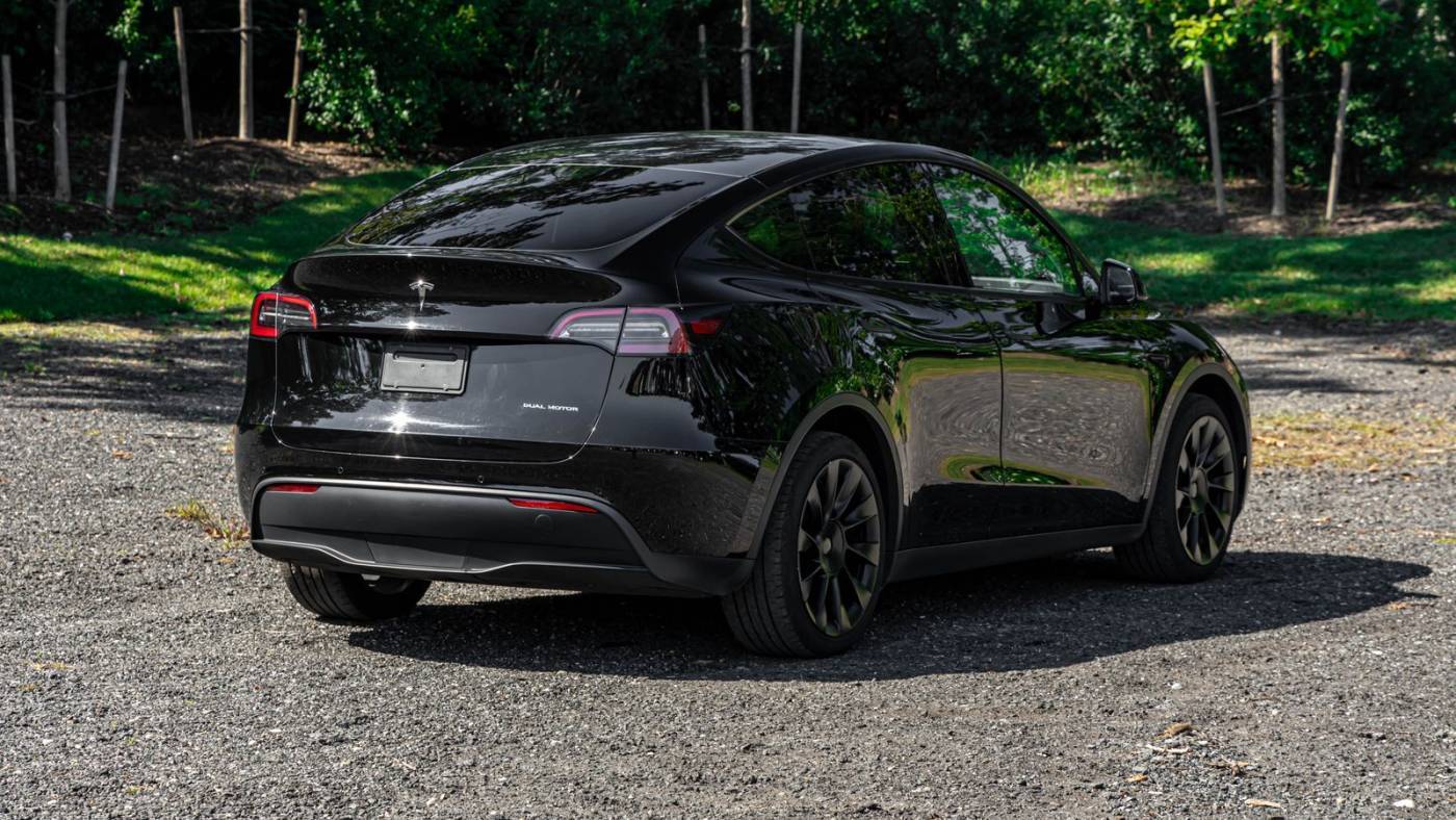 2021 Tesla Model Y 5YJYGDEE5MF253848