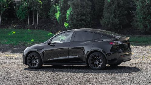 2021 Tesla Model Y 5YJYGDEE5MF253848