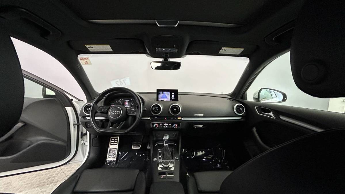2017 Audi A3 Sportback e-tron - Images - 22