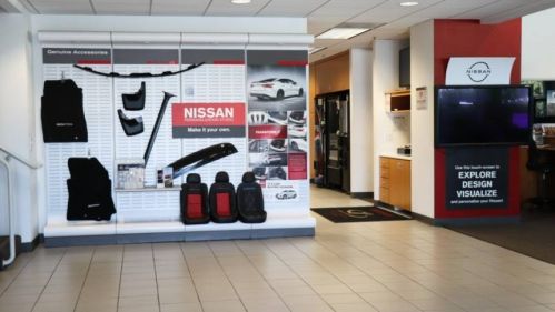 2020 Nissan LEAF - Images - 13
