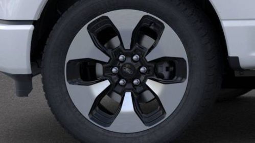 2025 Ford F-150 Lightning - Images - 19