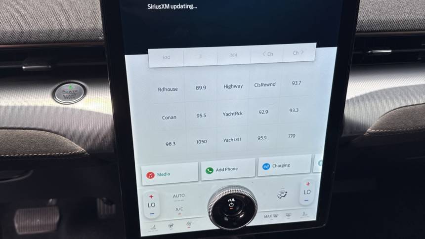 2021 Ford Mustang Mach E - Images - 8