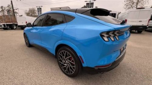 2021 Ford Mustang Mach E - Images - 5