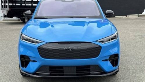 2021 Ford Mustang Mach E - Images - 11