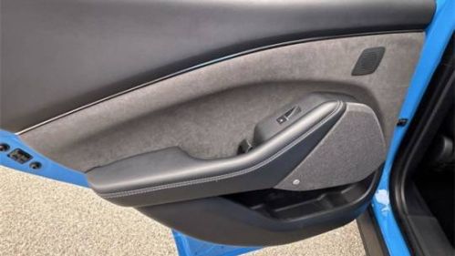 2021 Ford Mustang Mach E - Images - 20