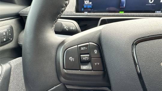 2021 Ford Mustang Mach E - Images - 28