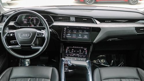 2024 Audi Q8 e-tron - Images - 12