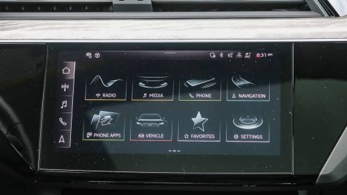 2024 Audi Q8 e-tron - Images - 15